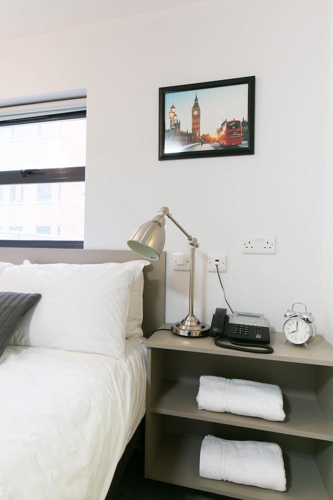 Belvilla Ilford Hill Hotel London Exterior foto